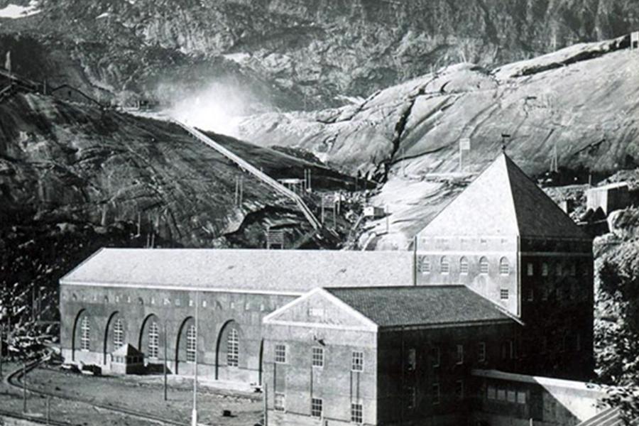 Glomfjord power plant, original building 